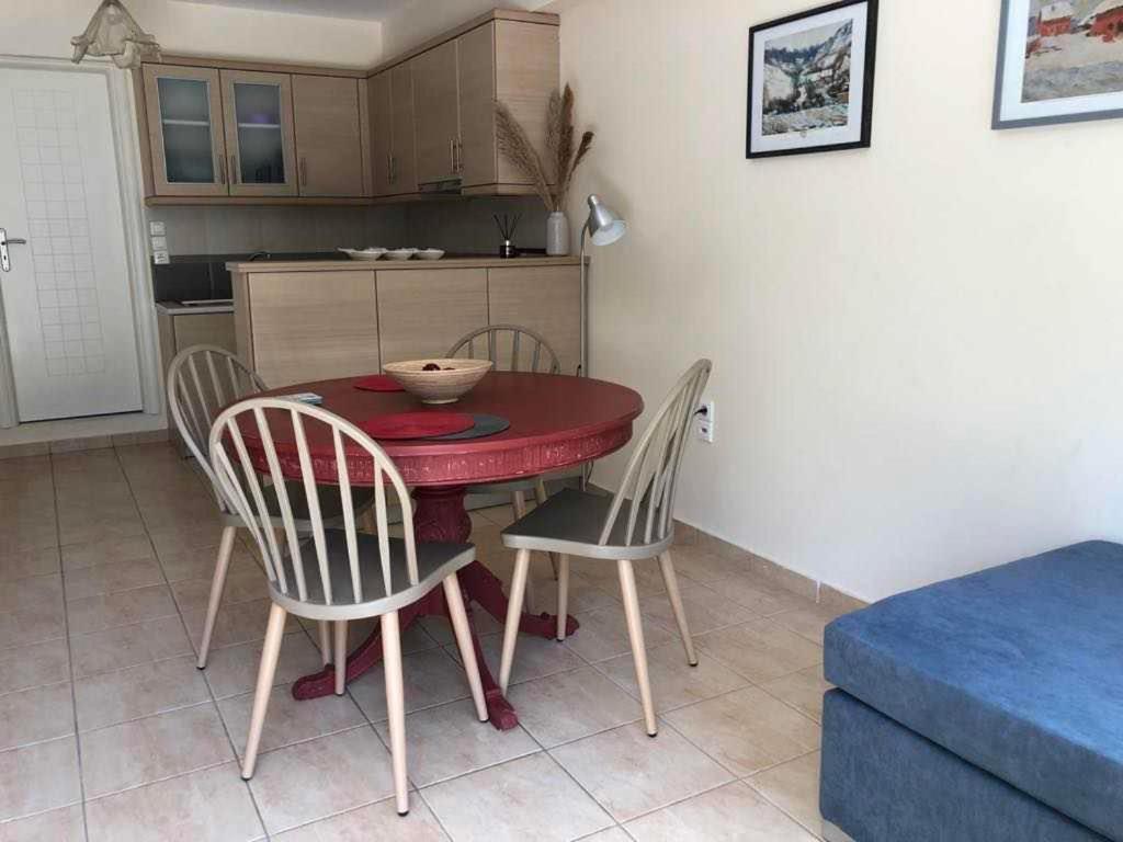 Eleni'S Maisonette Καλαμάτα Εξωτερικό φωτογραφία